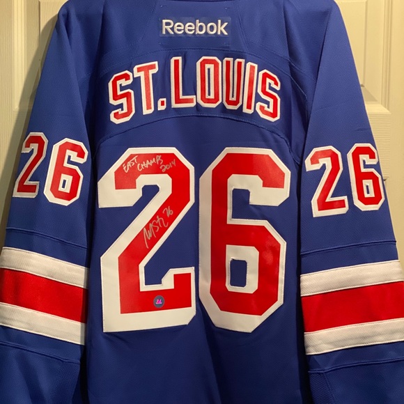 Authentic Martin St. Louis Signed Rangers Jersey - Picture 1 of 5